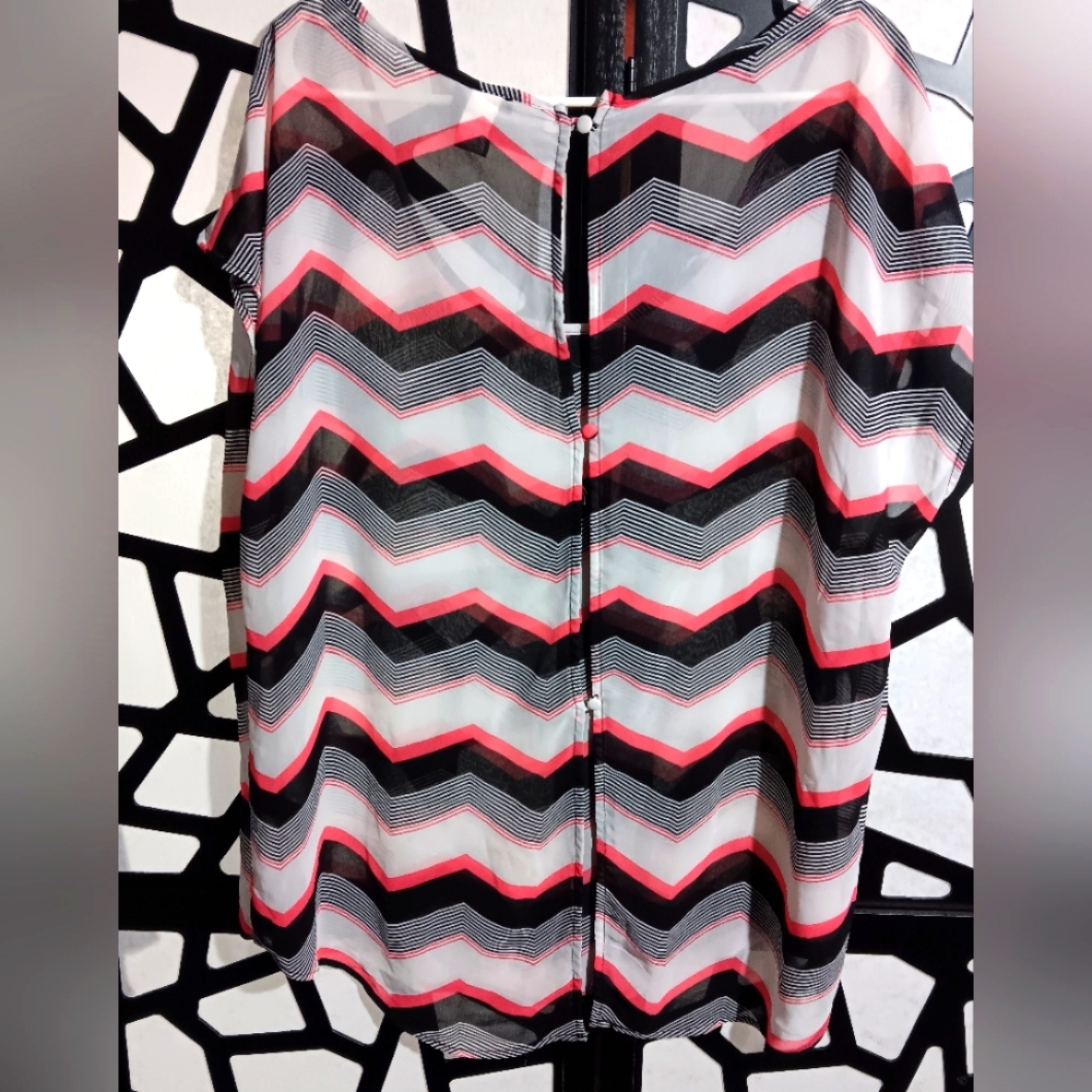 Torrid - Zig-Zag Pattern Sheer Top W/ Button Back… - image 5